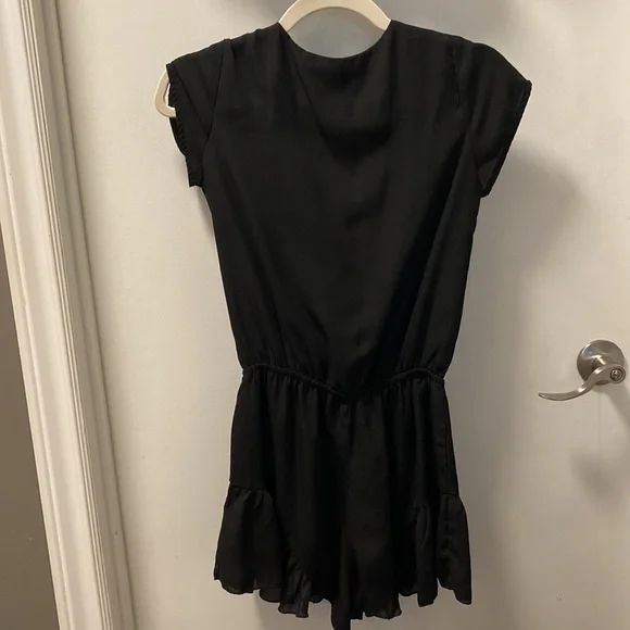 HELLO MOLLY BLACK PLAYSUIT - Picture 7 of 7